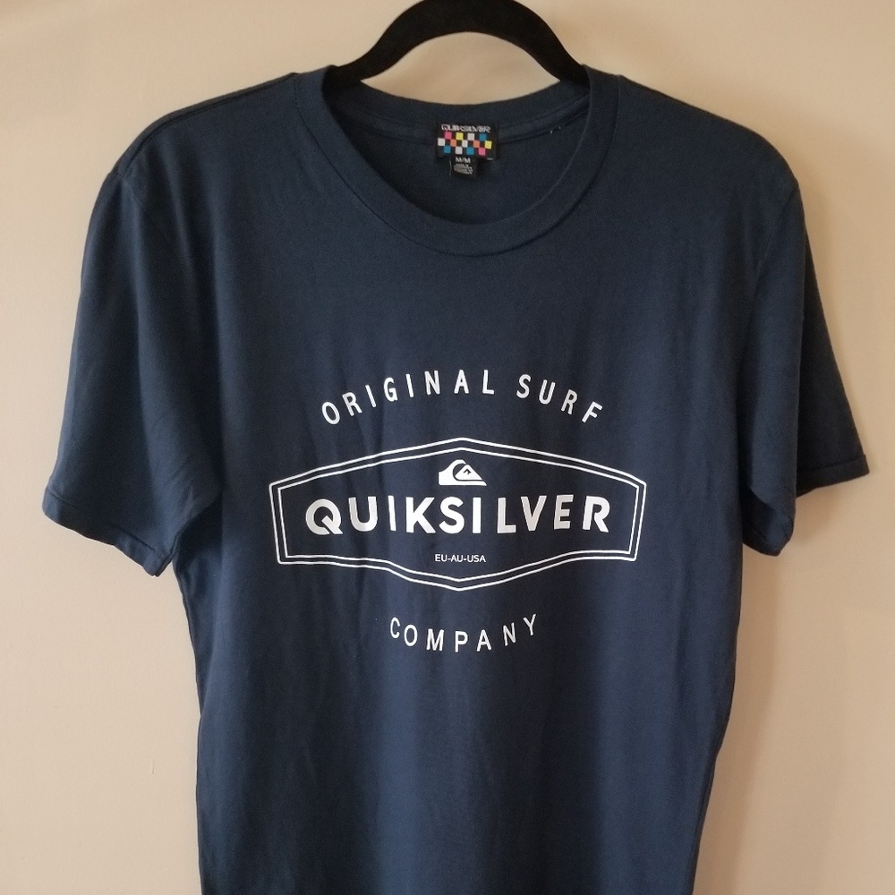 SOLD NWOT Quiksilver Tee